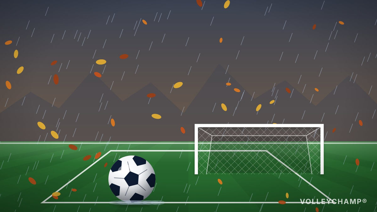 Autumn training: wet ball, slippery grass - how to adapt your shooting technique - VOLLEYCHAMP.COM